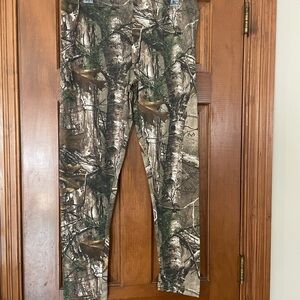 Realtree Camouflage Women’s Soft Leggings, Stretchy Waist, Size XL